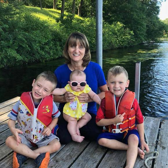 Meet your Posher, Joyce - Picture 1 of 1